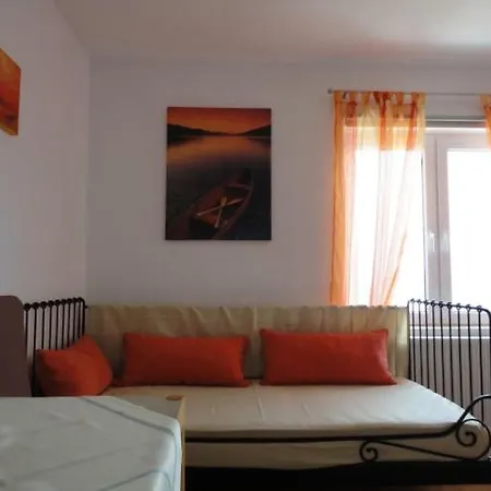 Pokrivenik Apartment